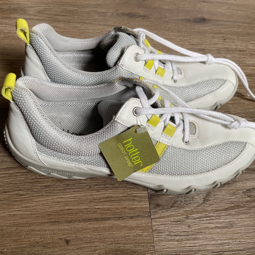 NWT Hotter Leanne Tennis Metallic Grey w/ Green and White Leather Detail W 7.5